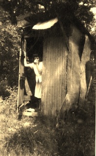 Privy.jpg Privy.jpg